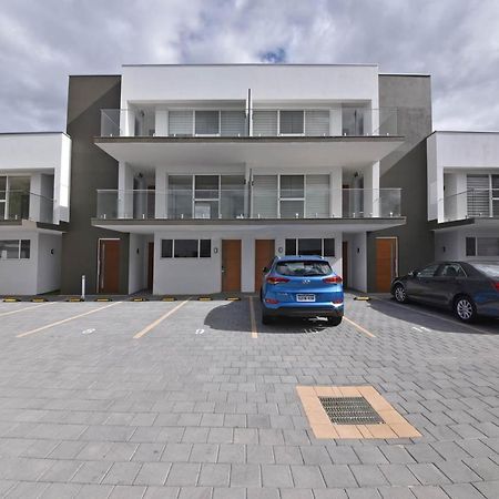 2X2 Modern Apartment Near Airport And City Перт Екстер'єр фото